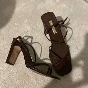 Billini Brown Strappy Heels - Size 7